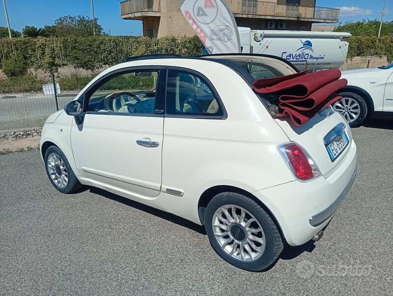 Usata Fiat 500C Lounge 69 CV (50 kW) 2012 Bianco Cabrio