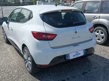 Usata Renault Clio GrandTour 90 CV (66 kW) 2015 Bianco Station wagon