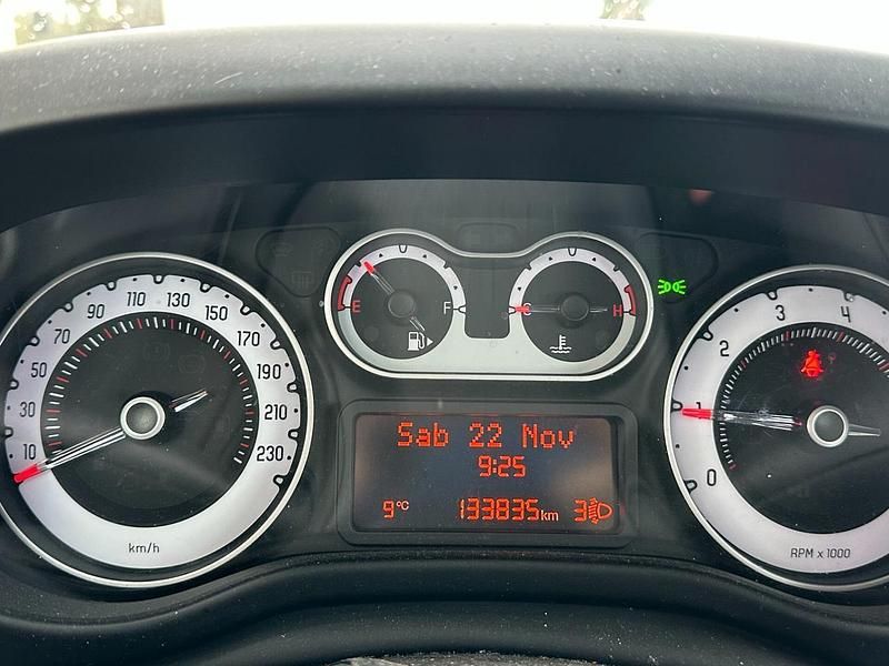 Usata Fiat 500L Lounge 85 CV (62 kW) 2014 Grigio Monovolume