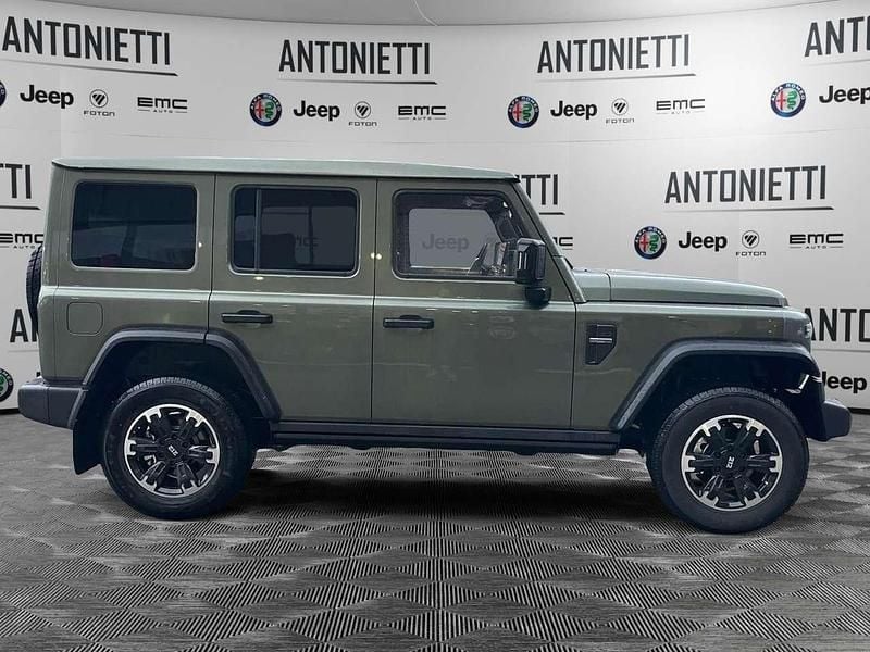 Nuova EMC 212 218 CV (160 kW) 2025 Verde SUV