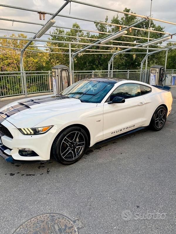 Usata 2023 Ford Mustang | 28.000 € - Immagine 1/4