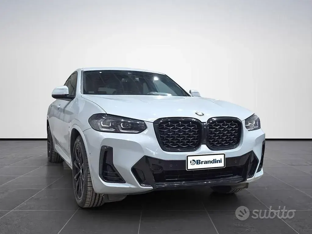 Usata BMW X4 M Sport 190 CV (139 kW) 2023 Grigio SUV