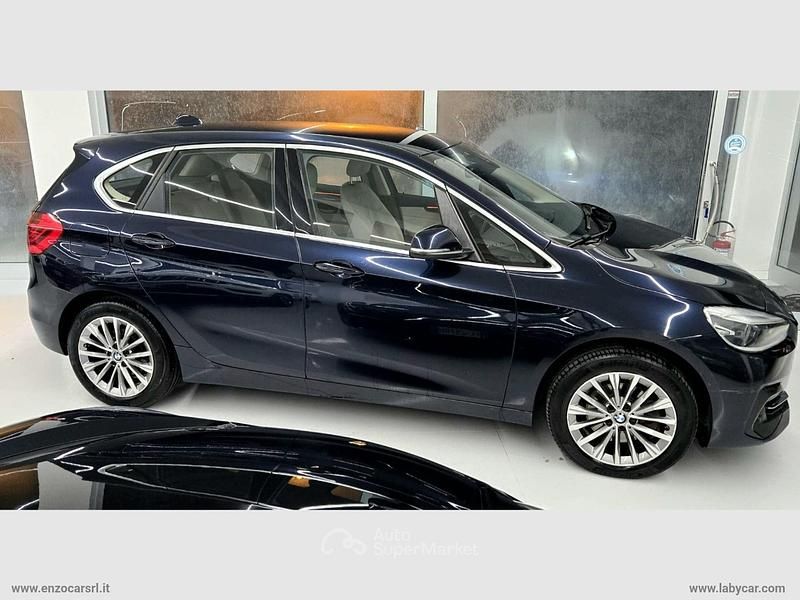 Usata BMW 218 Active Tourer Luxury Line 150 CV (110 kW) 2018 Blu/azzurro Monovolume