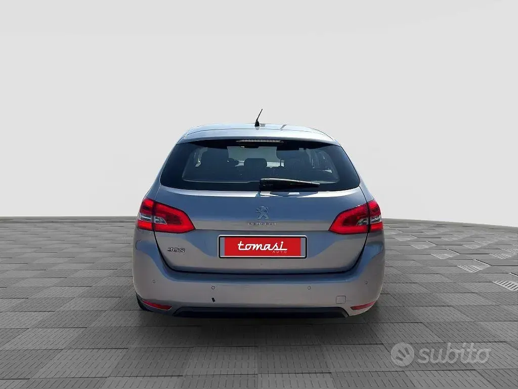 Usata Peugeot 308 Allure 131 CV (96 kW) 2019 Grigio artense Station wagon