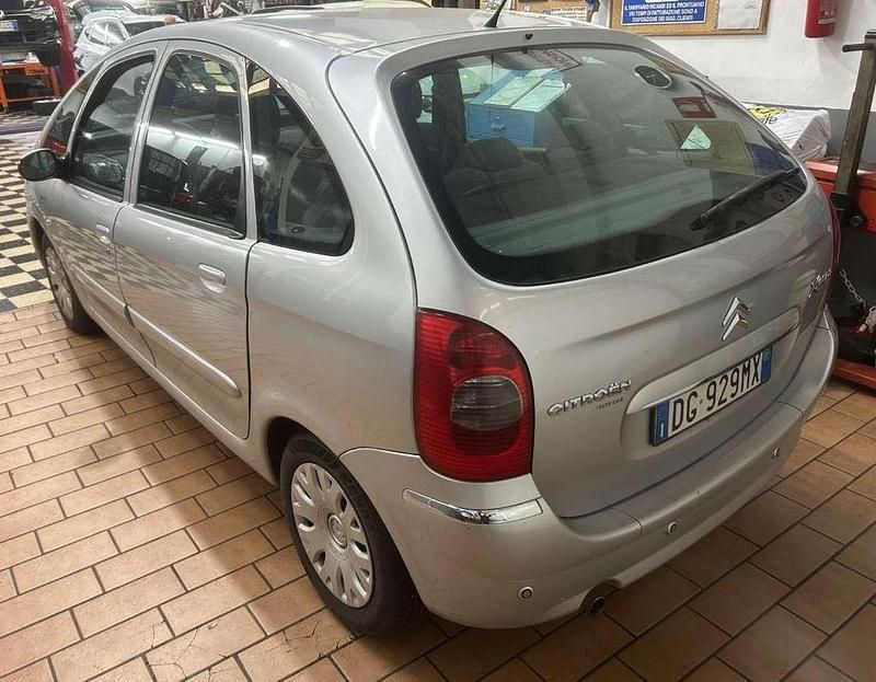 Usata Citroën Xsara Picasso Elegance 109 CV (80 kW) 2007 Grigio Monovolume