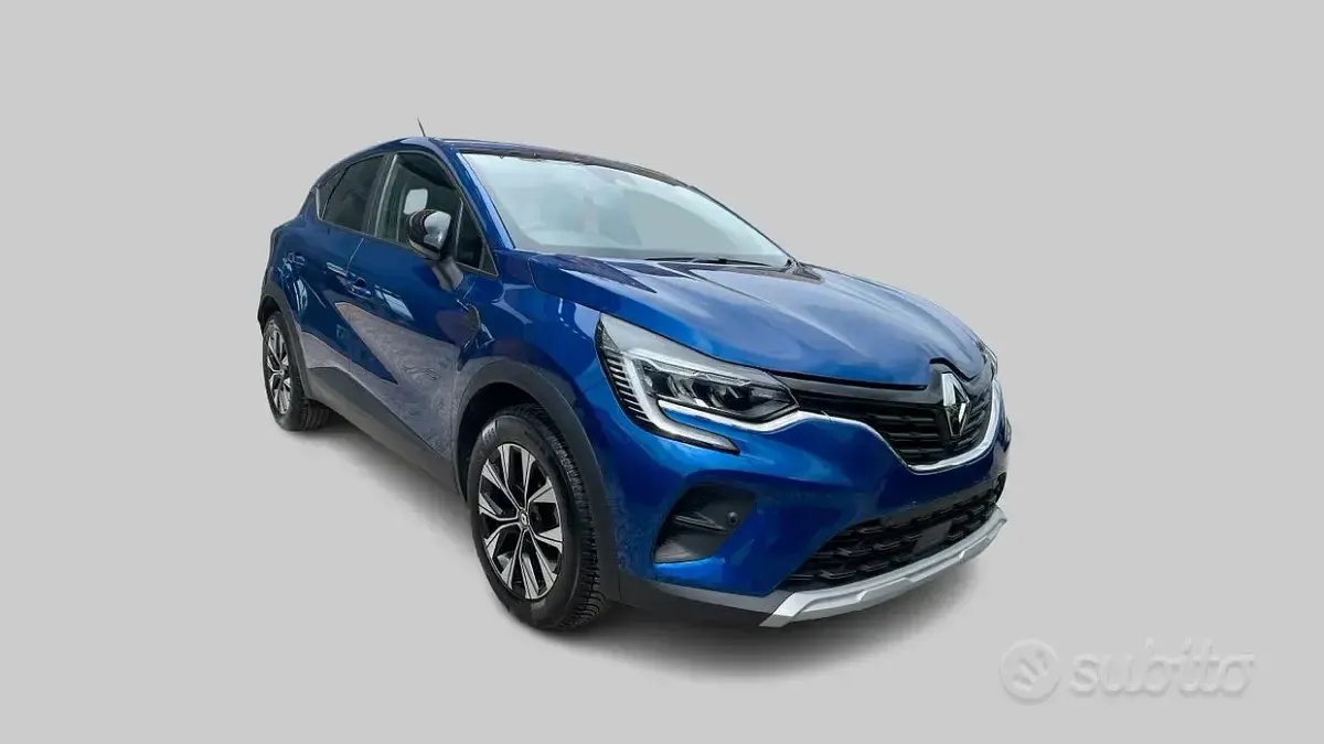 Usata Renault Captur Equilibre 101 CV (74 kW) 2024 Blu SUV
