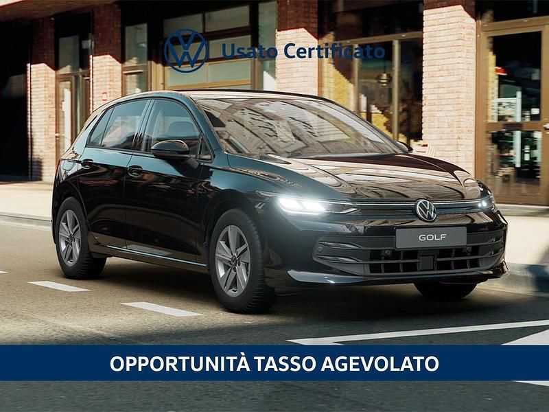 Usata VW Golf VIII Life 115 CV (84 kW) 2025 Berlina