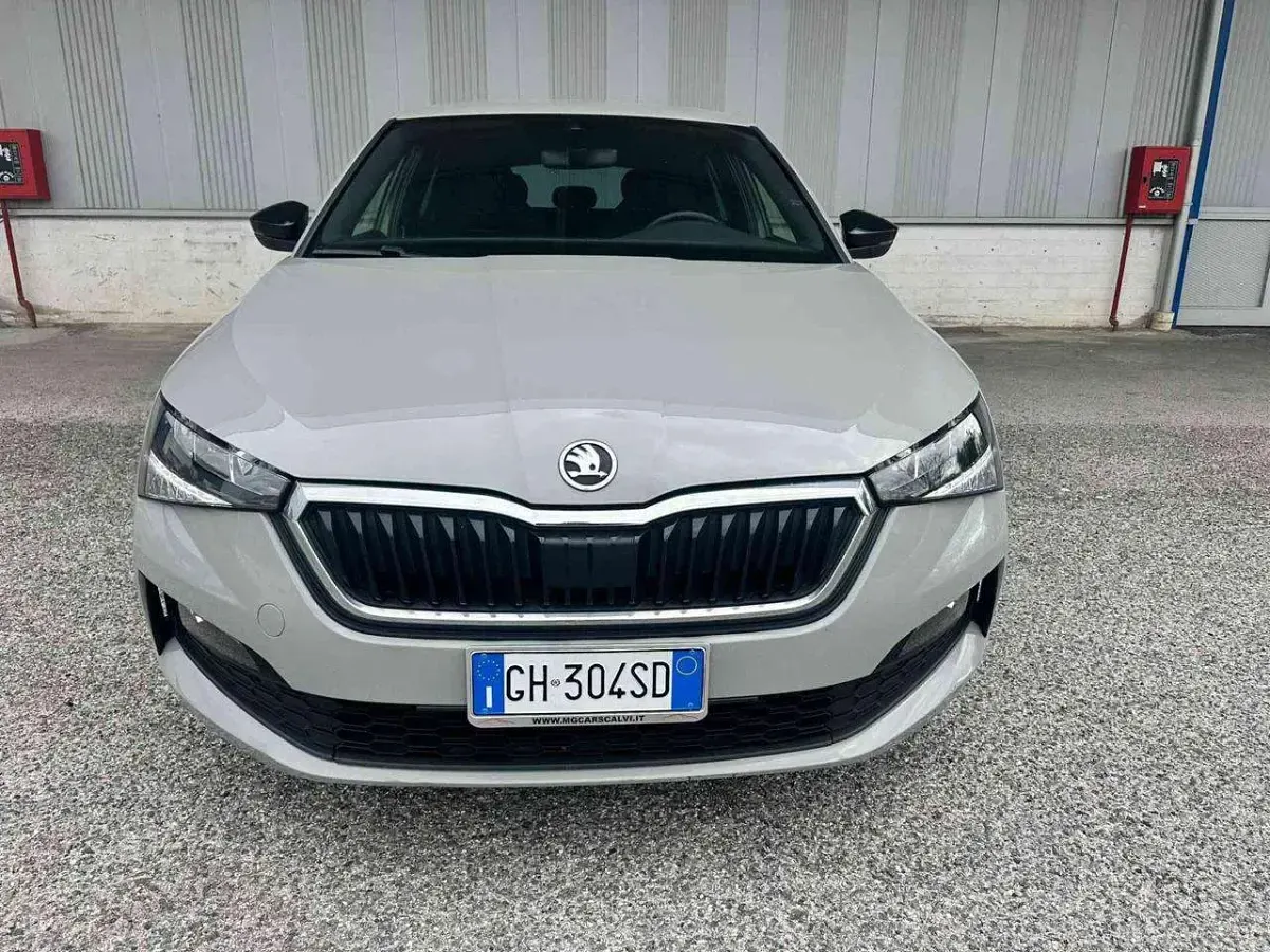 Usata Skoda Scala Style 90 CV (66 kW) 2022 Grigio Utilitaria