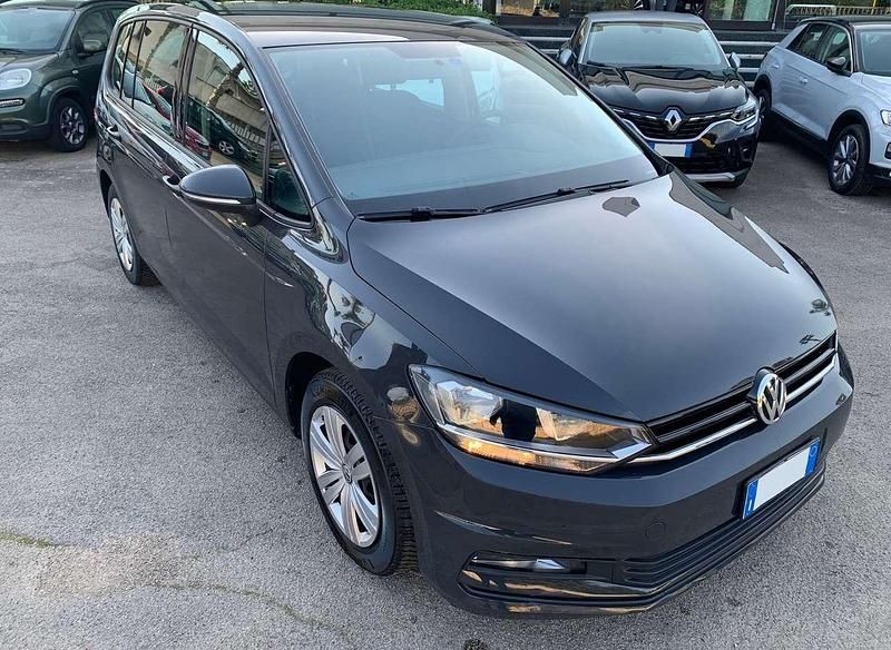 Usata VW Touran Executive 110 CV (80 kW) 2016 Grigio Monovolume
