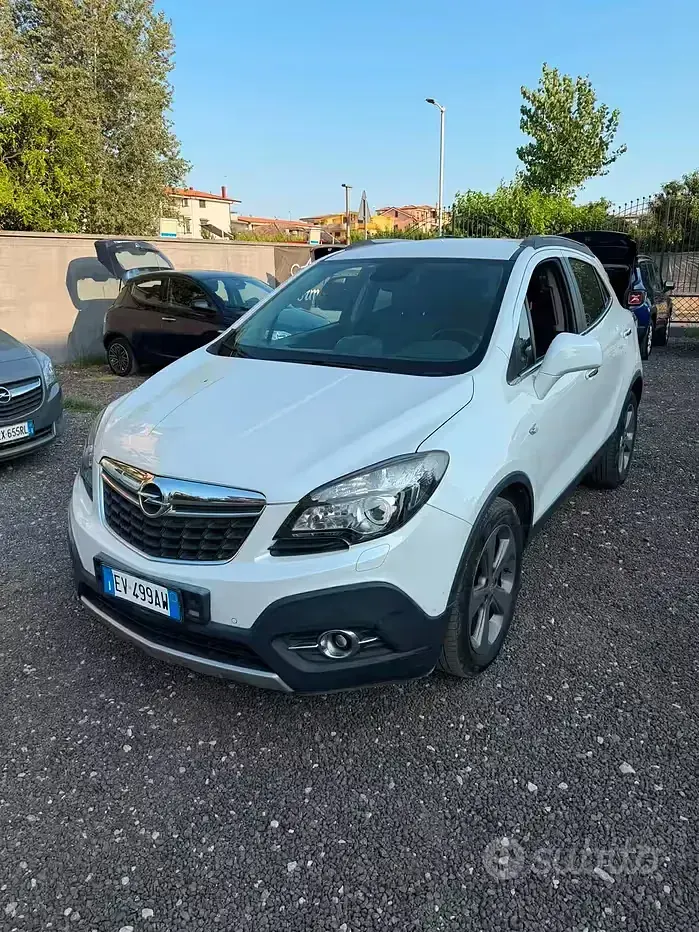 Usata Opel Mokka Cosmo 140 CV (102 kW) 2016 Bianco SUV
