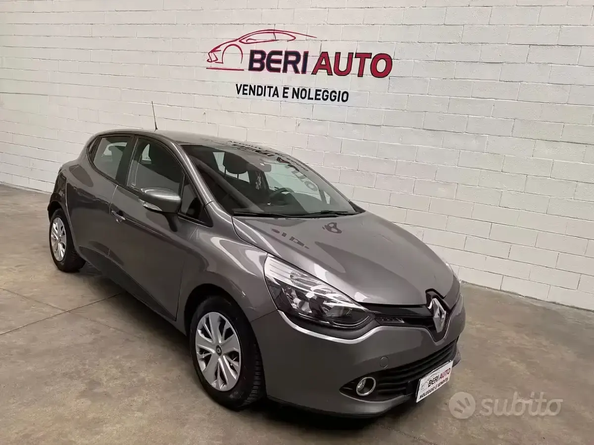 Usata Renault Clio IV 75 CV (55 kW) 2016 Grigio Berlina