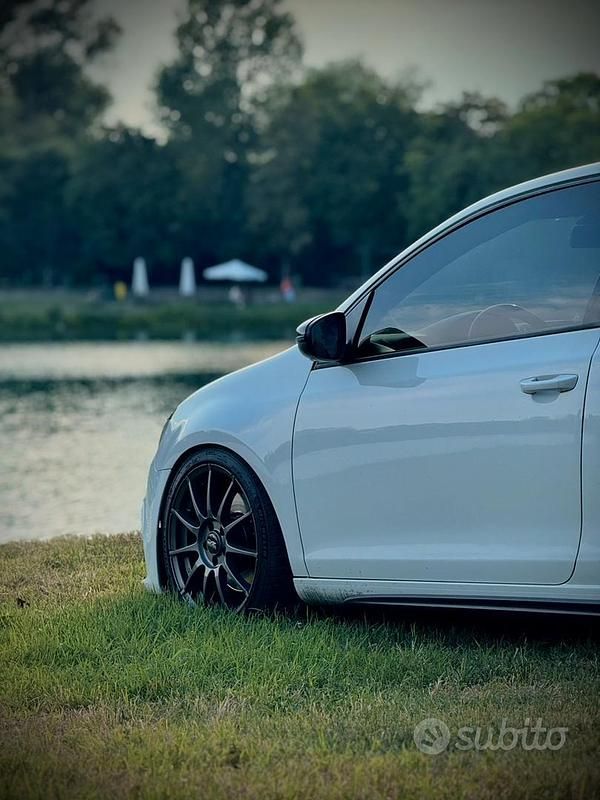 Usata VW Golf VI GTI 280 CV (205 kW) 2009 Bianco Utilitaria