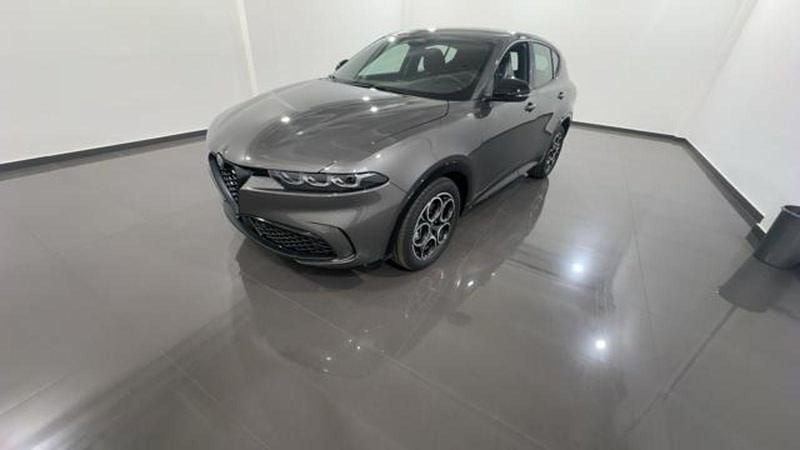 Second-hand Alfa Romeo Tonale Sprint 130 CP (95 kW) 2023 Gri SUV