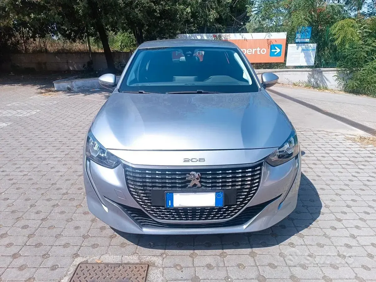 Usata Peugeot 208 Active 75 CV (55 kW) 2021 Grigio Utilitaria