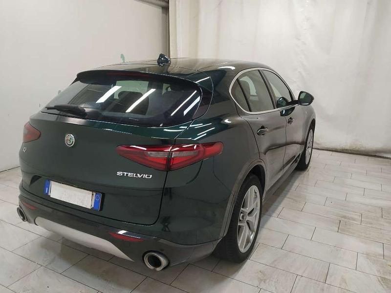 Usata Alfa Romeo Stelvio Veloce 210 CV (154 kW) 2021 Verde SUV