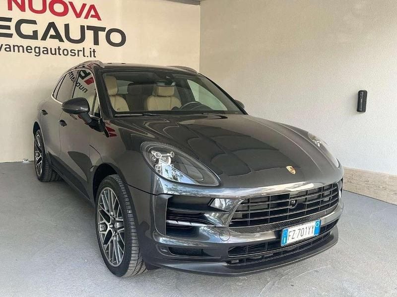 Grigio Usata 2020 Porsche Macan SUV | 47.990 € (Ottimo prezzo) - Immagine 1/4