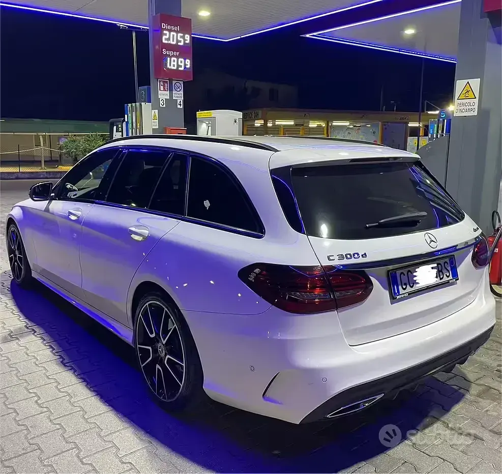 Usata Mercedes C300 Premium 245 CV (180 kW) 2021 Bianco Station wagon