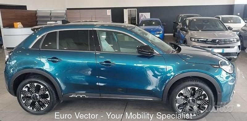 Usata Fiat 600 La Prima 101 CV (74 kW) 2024 Verde SUV