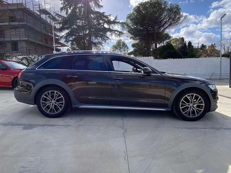 Usata Audi A6 Allroad Ambiente 272 CV (200 kW) 2017 Marrone Station wagon