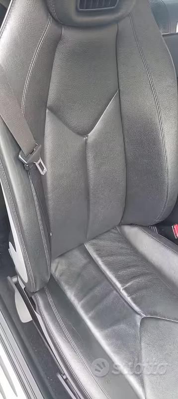 Usata Mercedes SLK200 163 CV (119 kW) 2005 Cabrio