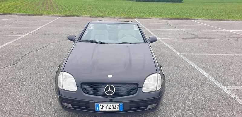 Usata Mercedes SLK230 193 CV (141 kW) 1998 Cabrio