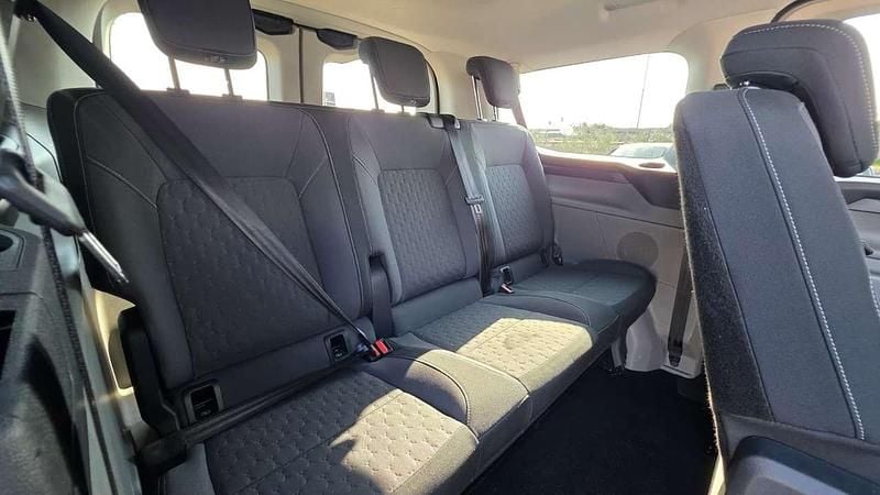 Usata Ford Transit Custom 150 CV (110 kW) 2025 Grigio titanium Monovolume