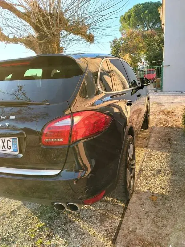 Usata Porsche Cayenne Turbo 500 CV (367 kW) 2012 SUV