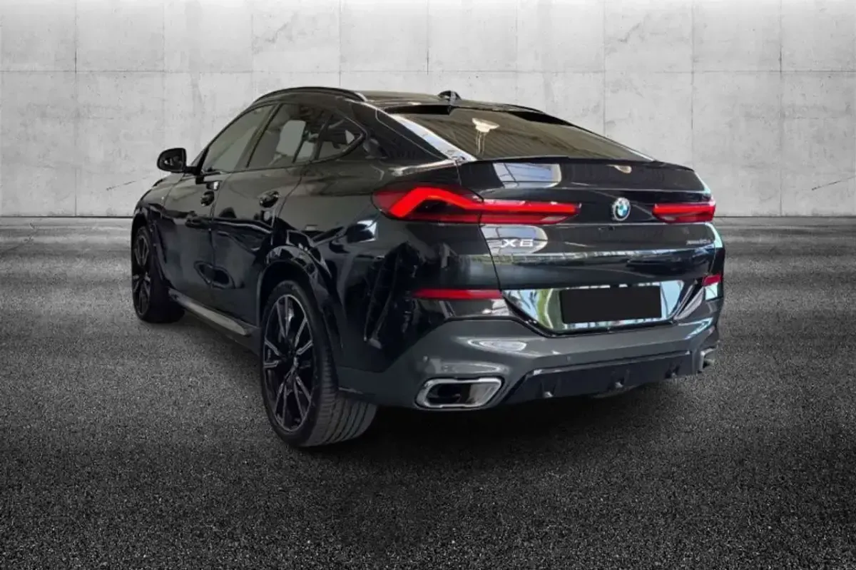 Usata BMW X6 M Sport 298 CV (219 kW) 2025 Nero SUV