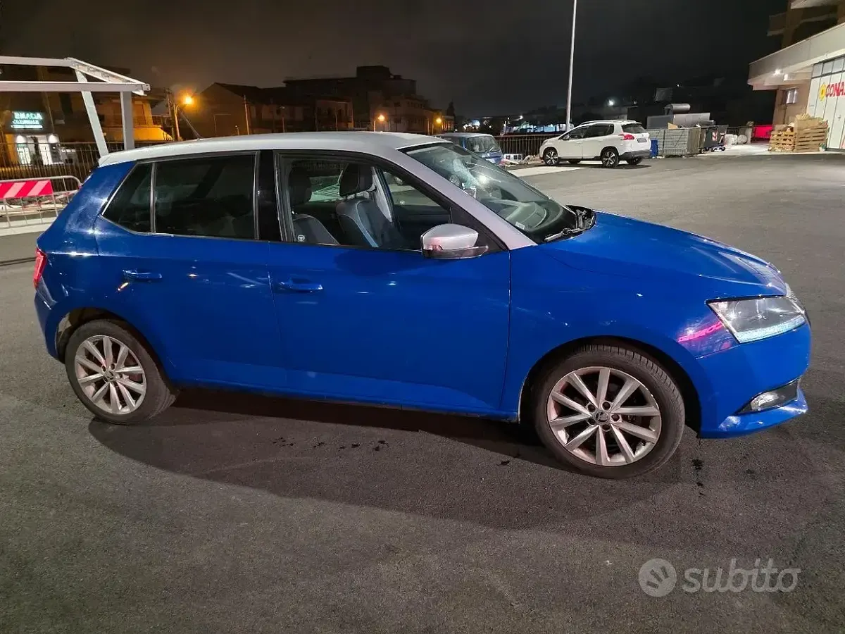 Usata Skoda Fabia 60 CV (44 kW) 2020 Utilitaria