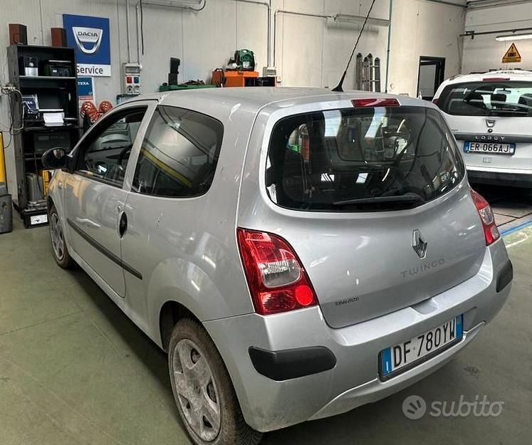 Usata Renault Twingo 64 CV (47 kW) 2007 Utilitaria