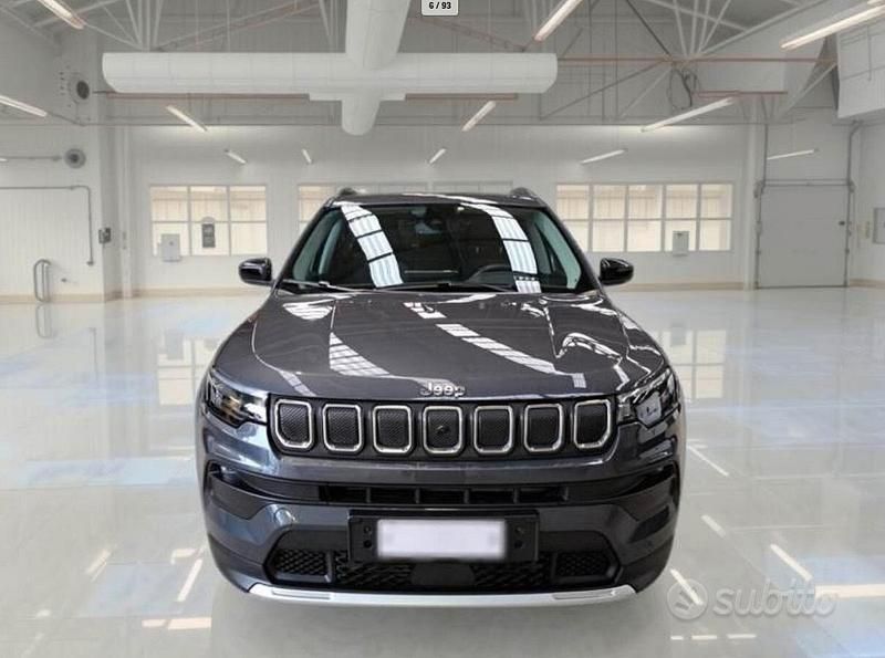 Usata Jeep Compass Limited 131 CV (96 kW) 2022 Grigio SUV