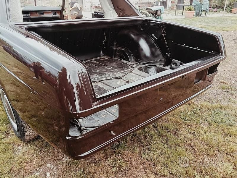 Usata Mercedes W114 1970 Marrone Coupé