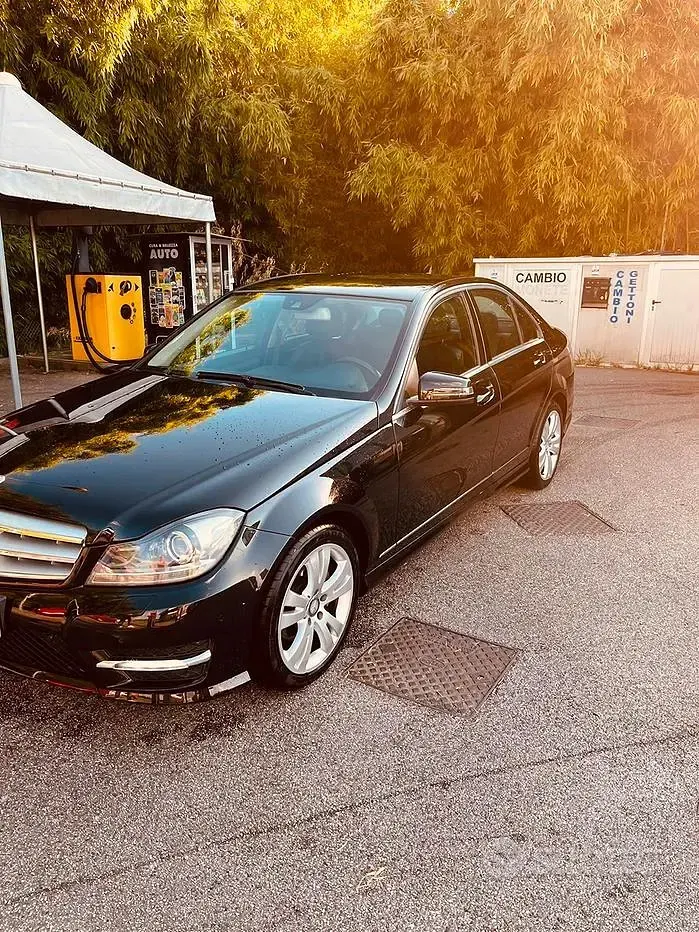 Usata Mercedes C220 2012 Nero Berlina