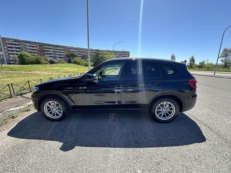 Second-hand BMW X3 xLine 184 CP (135 kW) 2021 Negru SUV