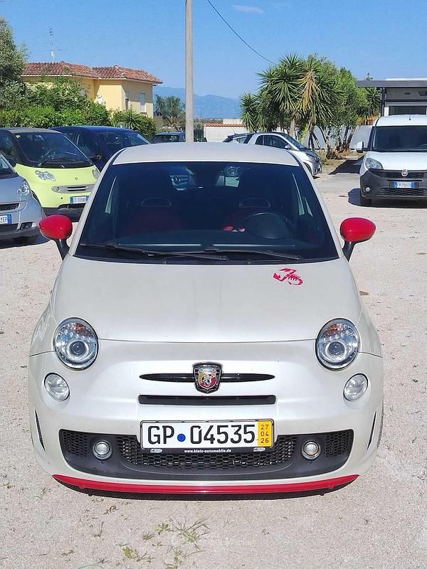 Usata Abarth 500 135 CV (99 kW) 2010 Bianco Berlina