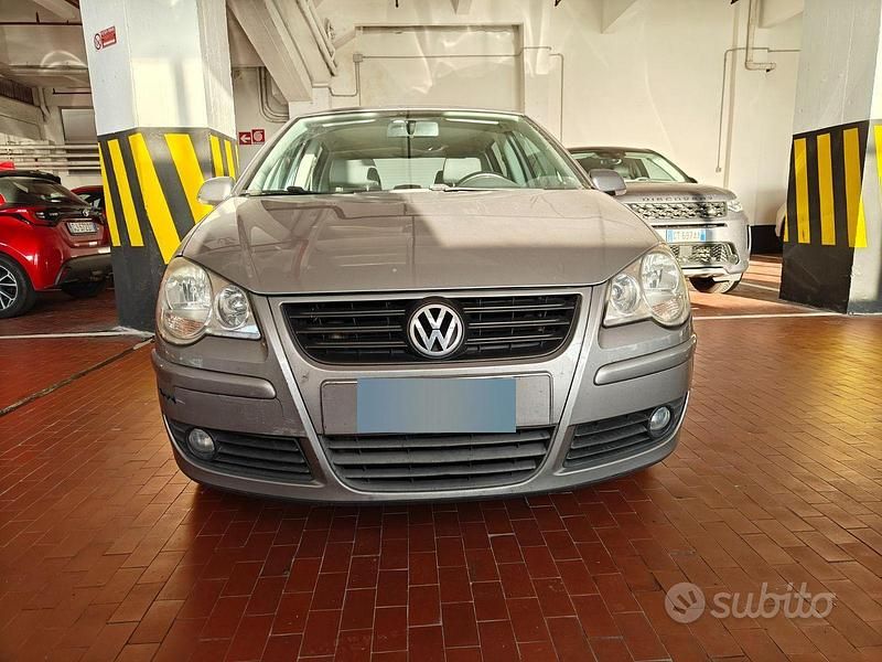 Usata VW Polo 80 CV (58 kW) 2008 Grigio Utilitaria