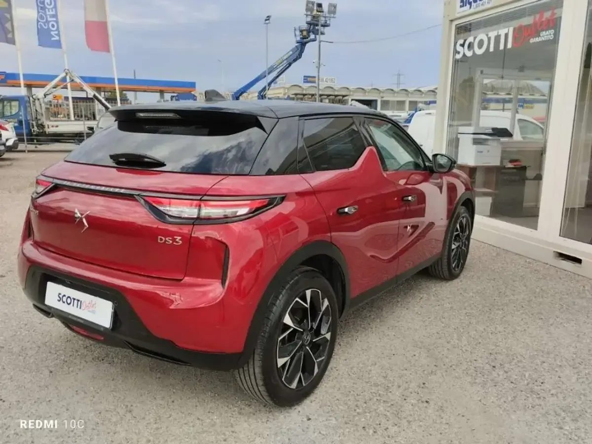 Usata DS Automobiles DS3 Opera 131 CV (96 kW) 2023 Rosso diva SUV