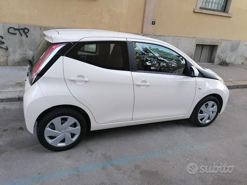 Usata Toyota Aygo 2018 Bianco Utilitaria