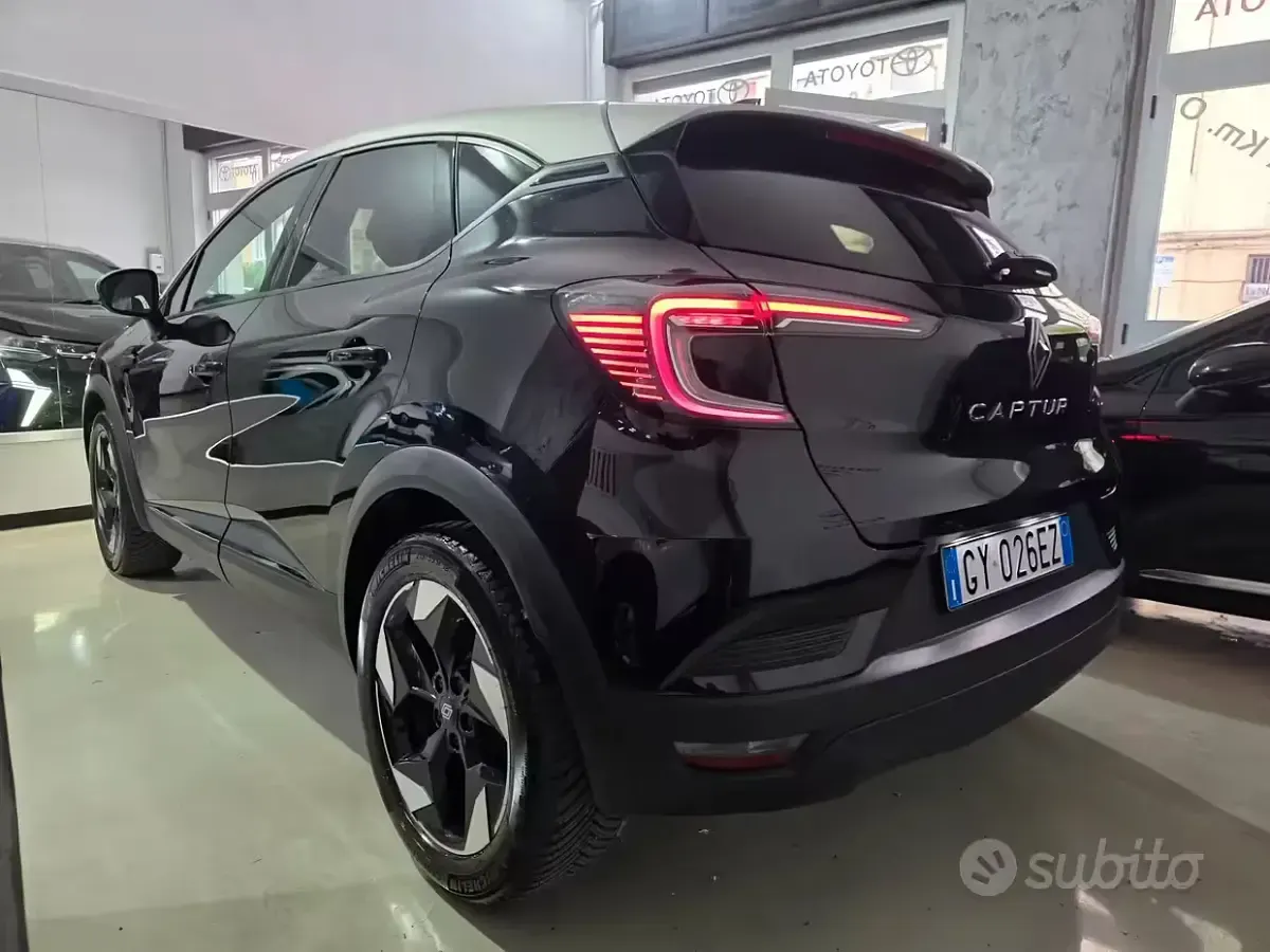 Occasion Renault Captur Techno 94 ch (69 kW) 2025 Noir SUV