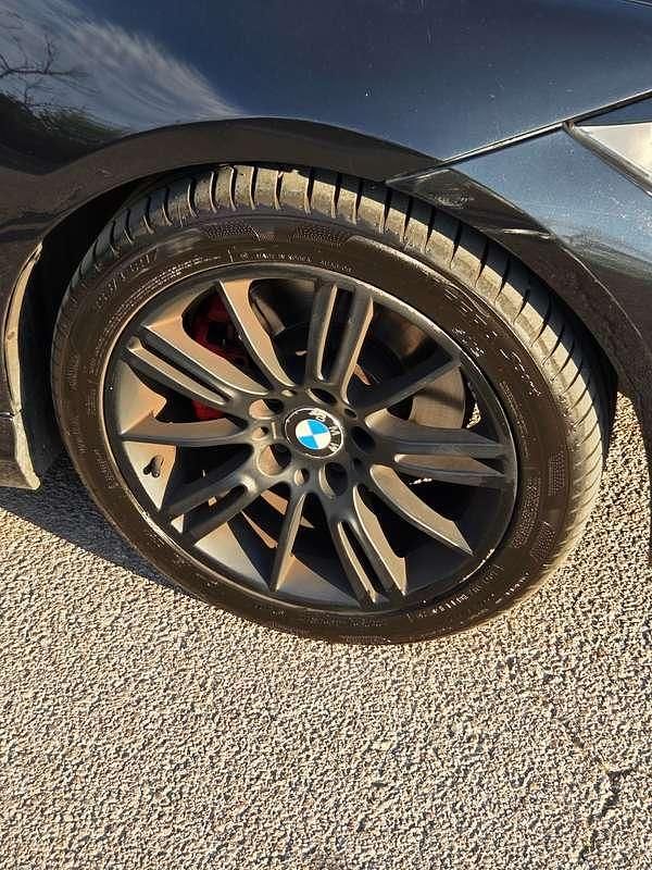 Usata BMW 318 Efficient Dynamics 144 CV (105 kW) 2010 Nero Station wagon