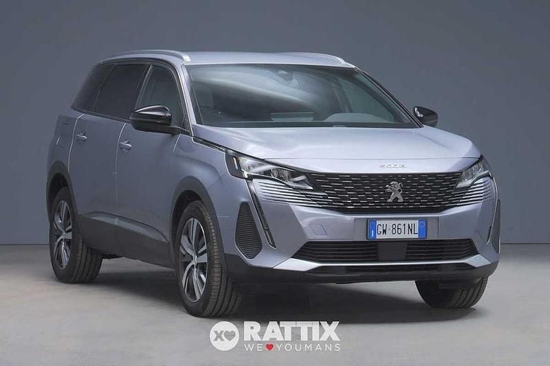 Usata Peugeot 5008 Allure 131 CV (96 kW) 2024 Grigio SUV