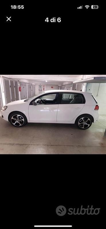 Usata VW Golf VI 140 CV (102 kW) 2011 Bianco Utilitaria