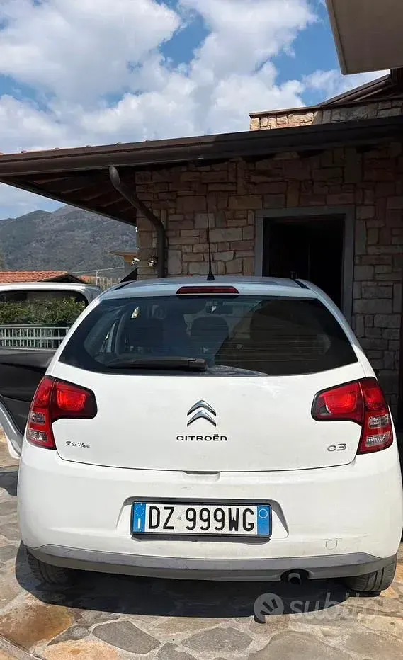 Usata Citroën C3 68 CV (50 kW) 2010 Bianco Berlina