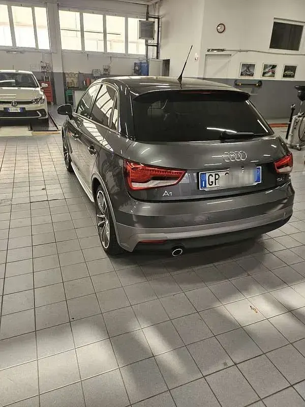 Usata Audi A1 Sportback Admired 90 CV (66 kW) 2018 Utilitaria