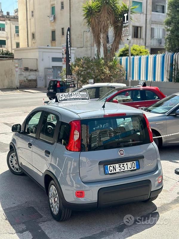 Käytetty Fiat Panda 70 HP (51 kW) 2023 Viistoperä