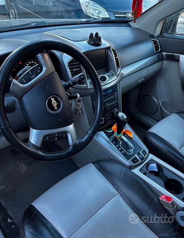 Usata Chevrolet Captiva 184 CV (135 kW) 2011 Nero SUV