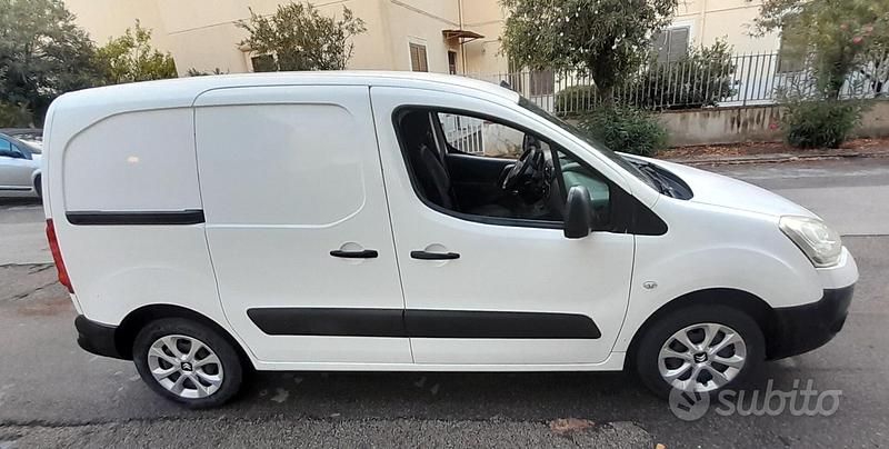 Usata Citroën Berlingo 90 CV (66 kW) 2011 Bianco Monovolume