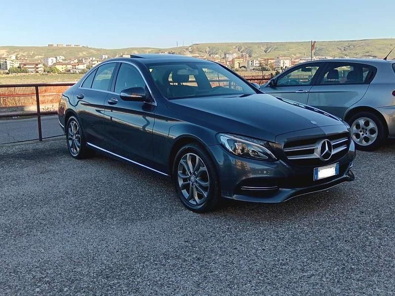 Usata Mercedes C220 Premium 170 CV (125 kW) 2015 Blu/azzurro Berlina