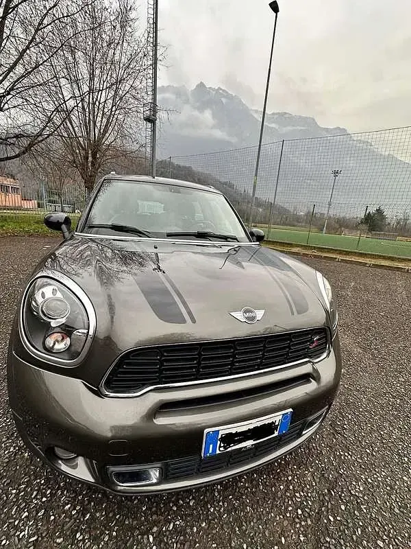 Usata Mini Cooper SD Countryman 143 CV (105 kW) 2014 Grigio SUV