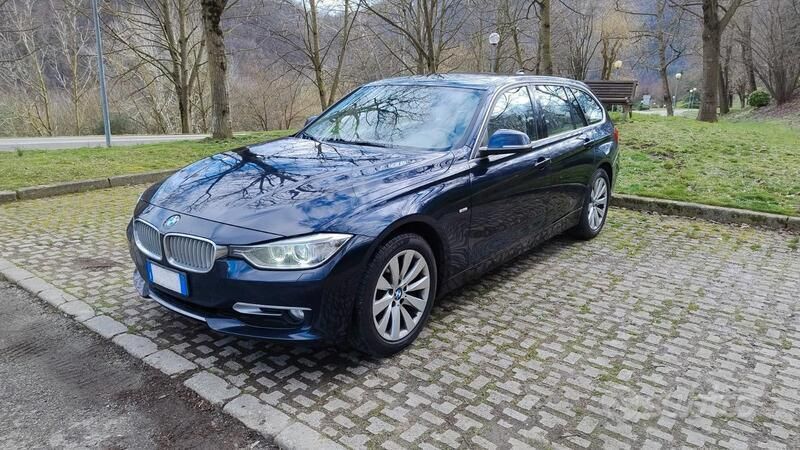 Blu Usata 2013 BMW 320 Station wagon | 10.000 € (Buon prezzo) - Immagine 1/4